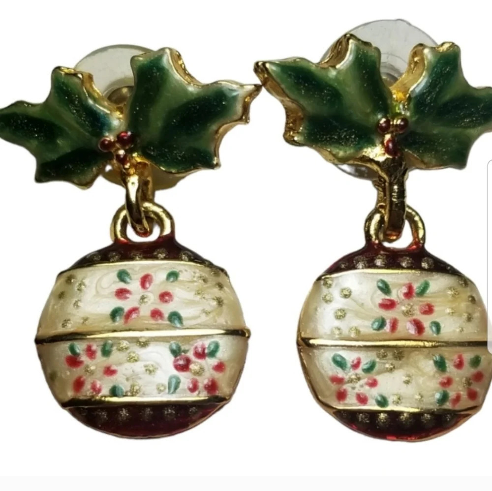 TANYA CREATIONS VINTAGE CHRISTMAS EARRINGS